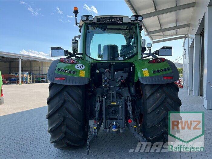Fendt 724 Vario Gen6 Tractoare