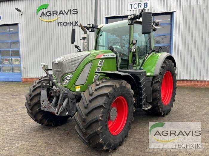 Fendt 724 VARIO S4 Tractoare