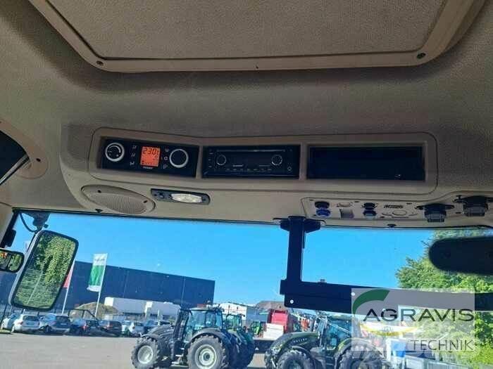 Fendt 724 VARIO S4 Tractoare