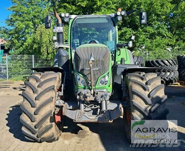 Fendt 724 VARIO S4 Tractoare