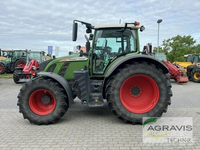 Fendt 724 VARIO S4 Tractoare