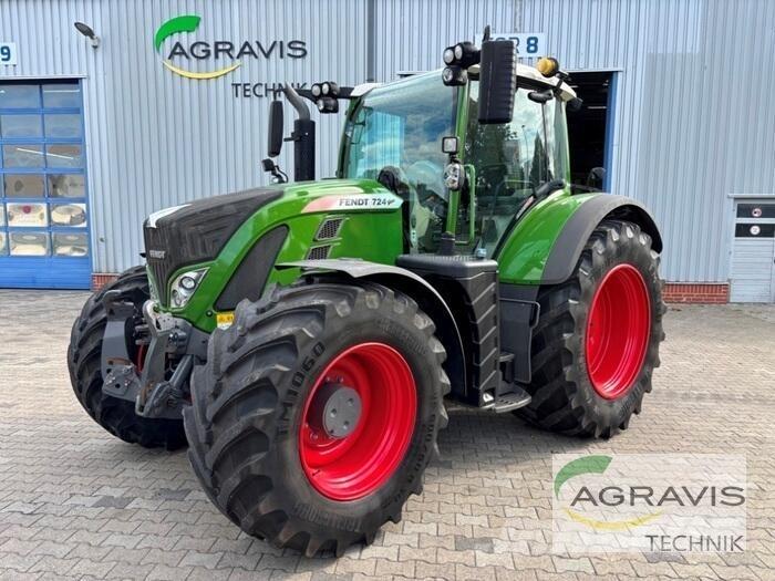 Fendt 724 VARIO S4 Tractoare