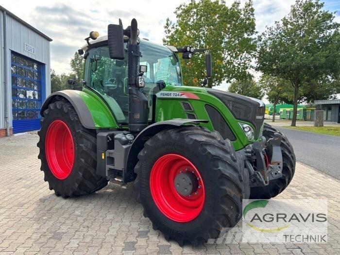 Fendt 724 VARIO S4 Tractoare