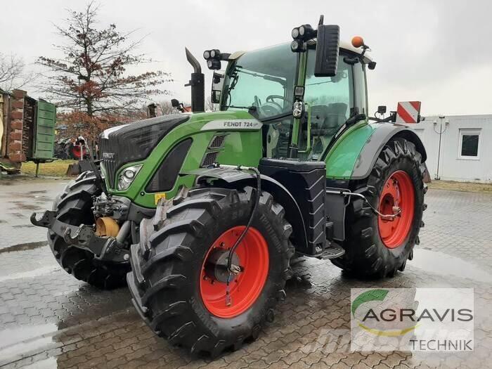 Fendt 724 VARIO S4 Tractoare