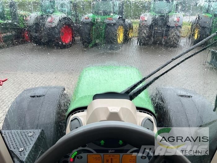 Fendt 724 VARIO SCR Tractoare