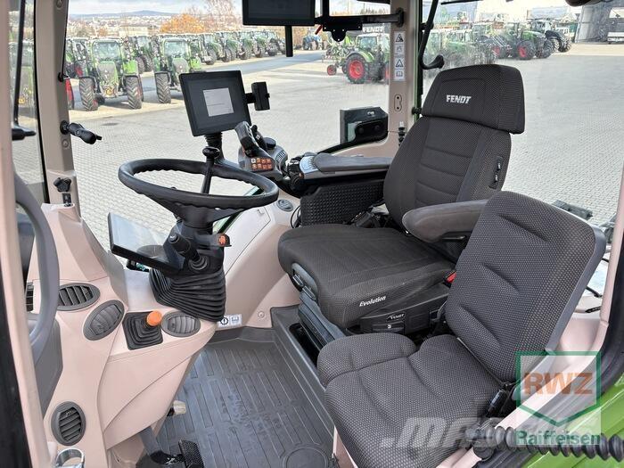 Fendt 728 Vario Tractoare