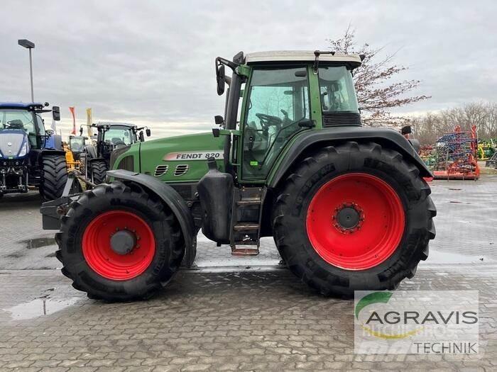 Fendt 820 VARIO Dummy Tractoare