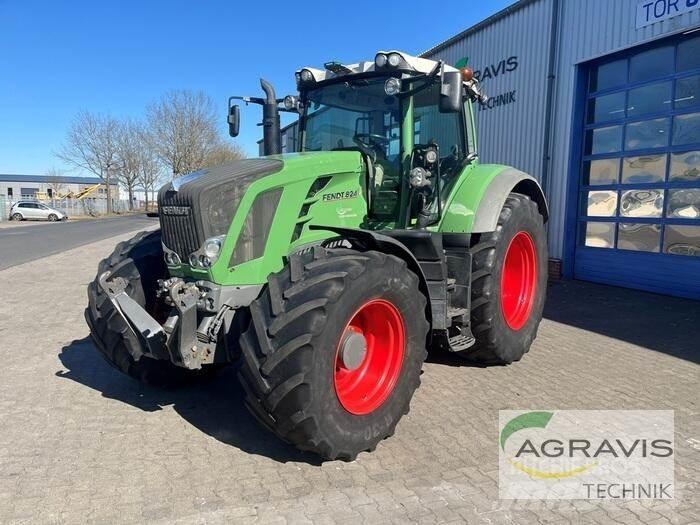 Fendt 824 VARIO SCR Tractoare