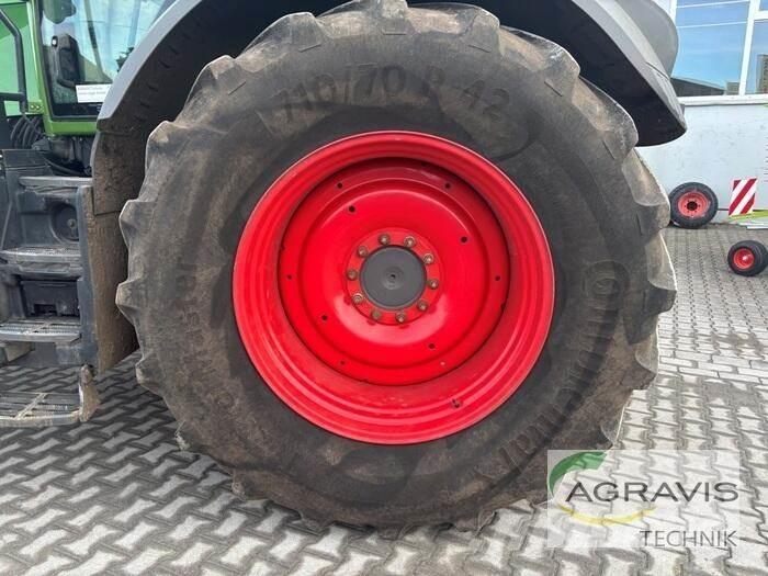 Fendt 826 VARIO S4 Tractoare