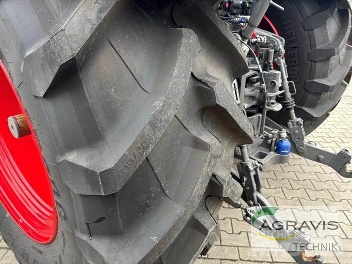 Fendt 826 VARIO S4 Tractoare
