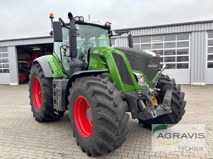 Fendt 826 VARIO S4 Tractoare