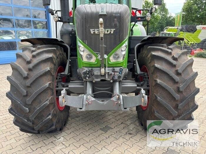 Fendt 826 VARIO S4 Tractoare