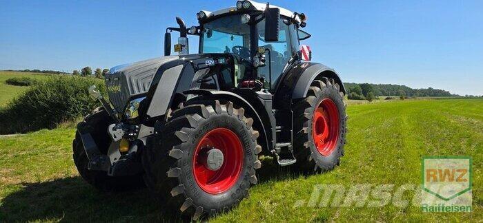 Fendt 828 S4 Vario Tractoare