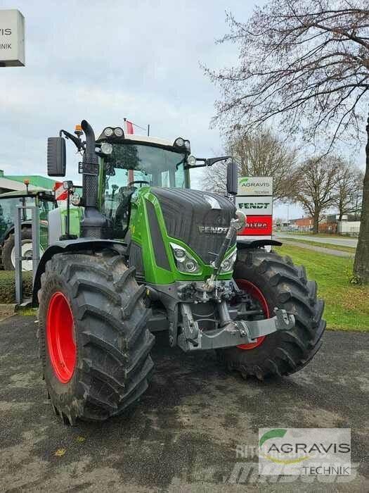 Fendt 828 VARIO S4 Tractoare