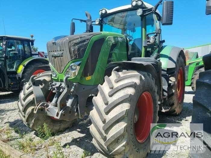 Fendt 828 VARIO S4 Tractoare
