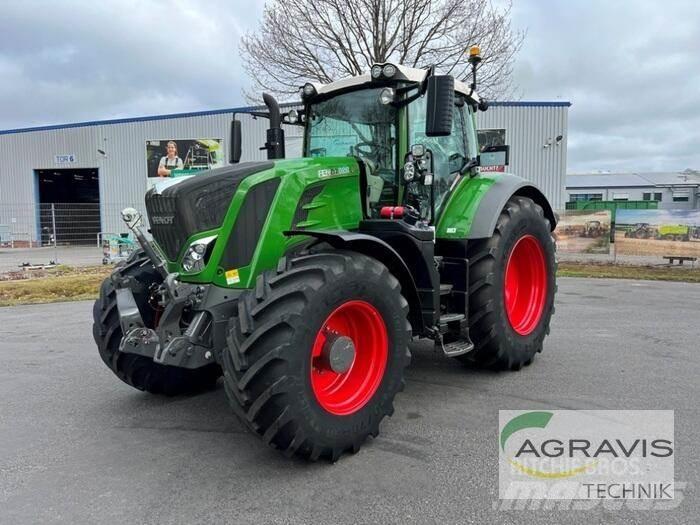 Fendt 828 VARIO S4 Tractoare