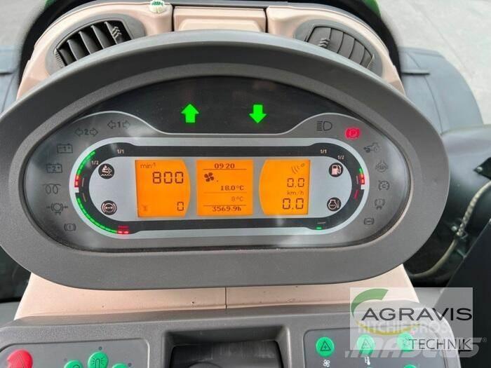 Fendt 828 VARIO S4 Tractoare