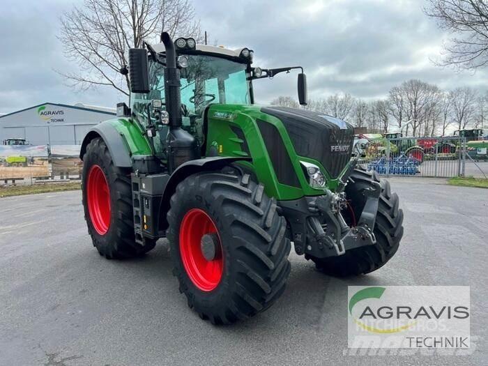 Fendt 828 VARIO S4 Tractoare