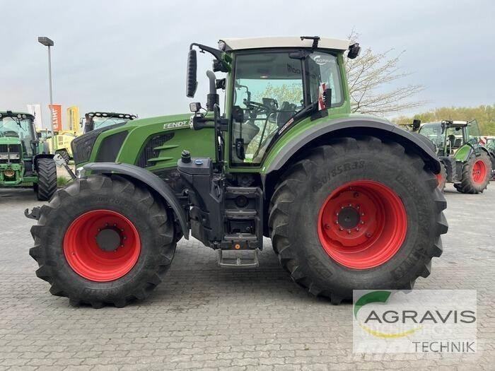 Fendt 828 VARIO S4 Tractoare
