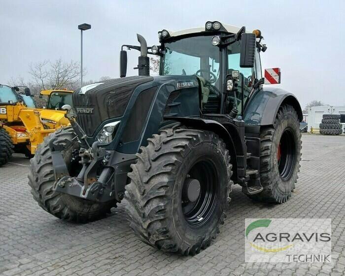 Fendt 828 VARIO S4 Tractoare