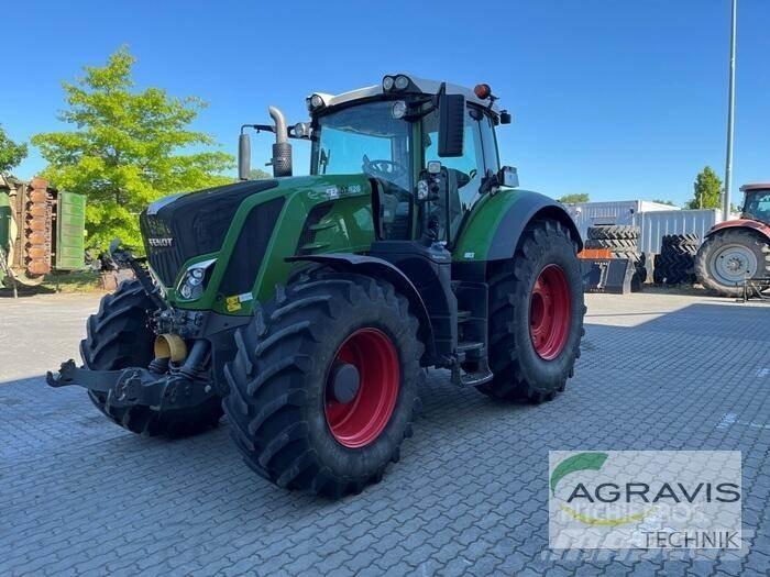 Fendt 828 VARIO S4 Tractoare