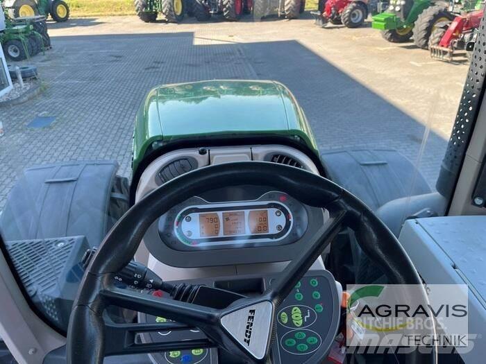 Fendt 828 VARIO S4 Tractoare
