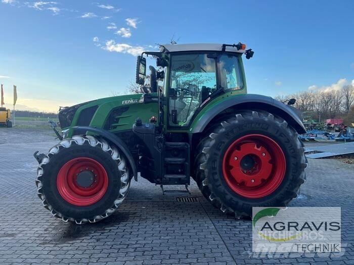 Fendt 828 VARIO S4 Tractoare