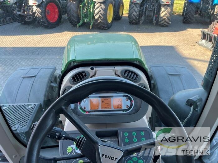 Fendt 828 VARIO S4 Tractoare