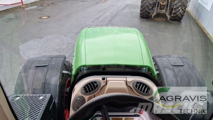 Fendt 828 VARIO S4 Tractoare