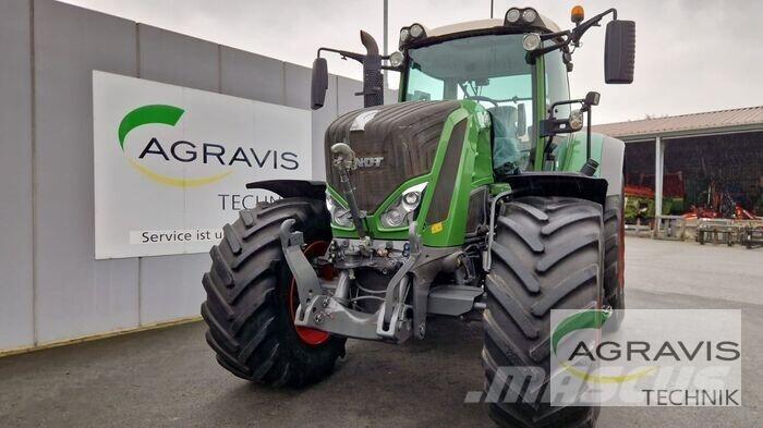 Fendt 828 VARIO S4 Tractoare