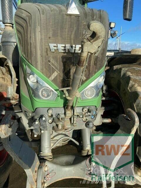 Fendt 933 Vario Tractoare
