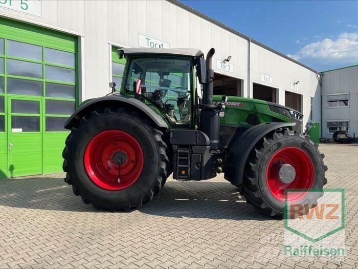 Fendt 933 Vario Tractoare