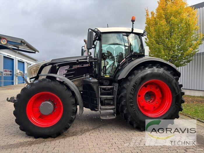 Fendt 933 VARIO S4 Tractoare