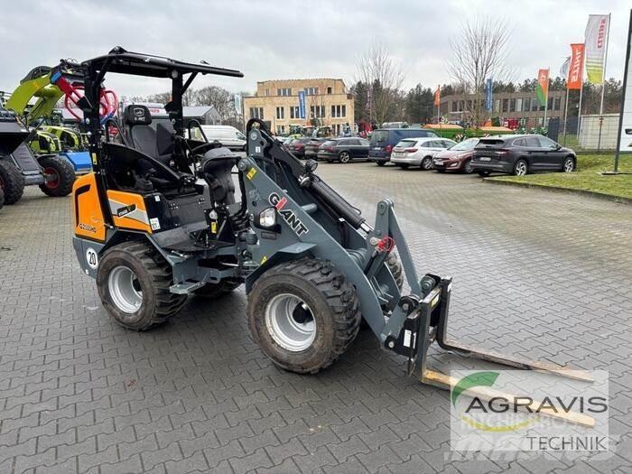 GiANT G2500 HD Incarcator pe pneuri