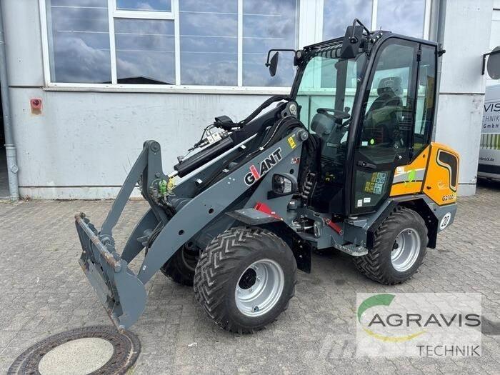 GiANT G2700 E Incarcator pe pneuri
