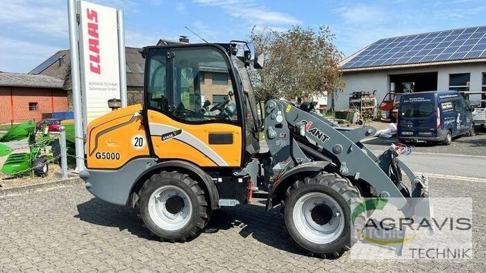 GiANT G5000 Incarcator pe pneuri