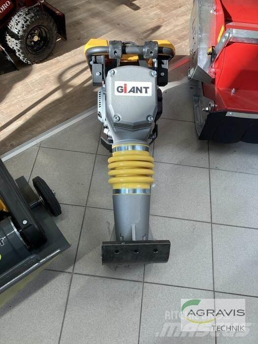 GiANT GR580G Utilaje construcții - Altele