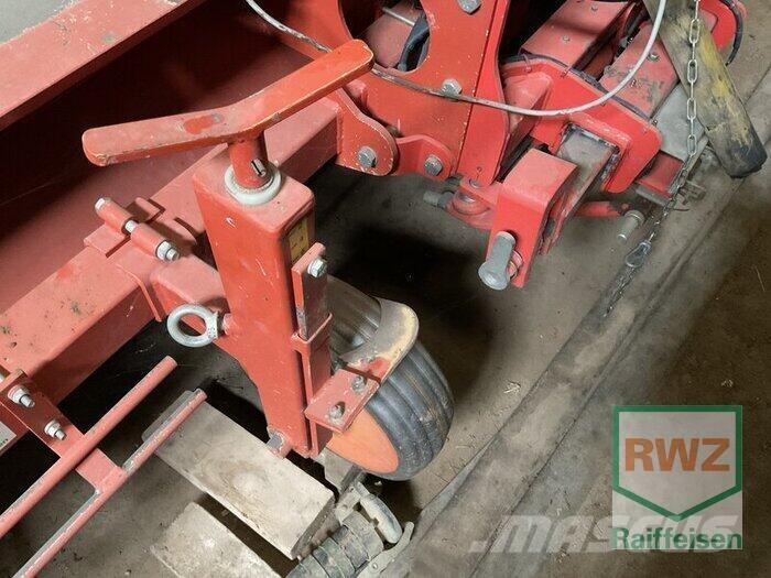 Grimme DF30000 Grapa si pluguri rotative