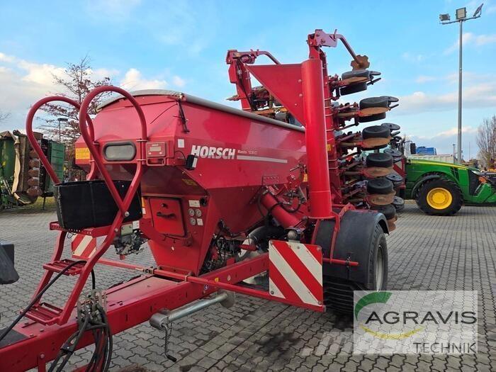 Horsch MAESTRO 12 CC Perforatoare