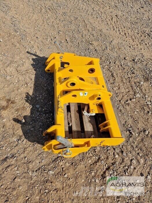JCB Q-FIT AUFNAHME Manipulatoare agricole