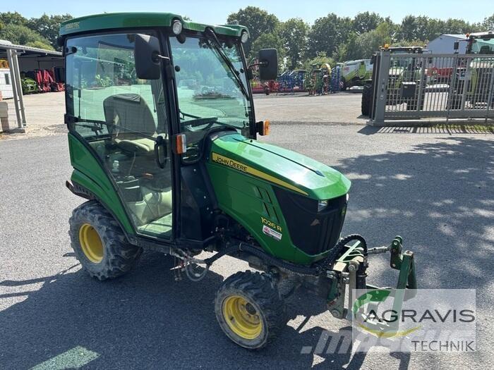 John Deere 1026 R Tractoare