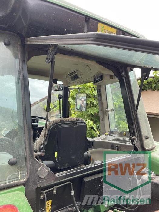 John Deere 5050E Tractoare