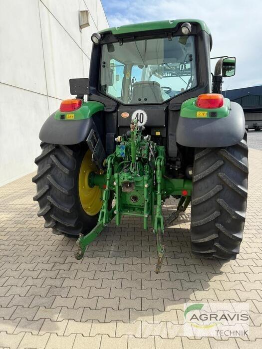 John Deere 6115 R Tractoare