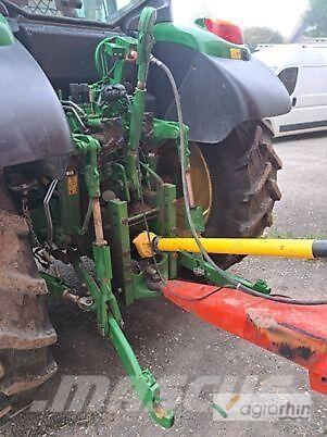 John Deere 6120M Tractoare