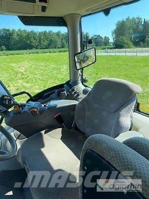 John Deere 6130R Tractoare