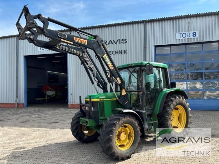 John Deere 6210 Tractoare