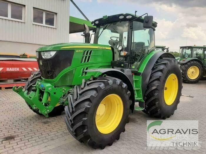 John Deere 6210 R Tractoare