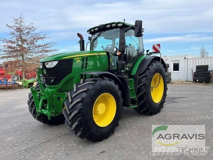 John Deere 6250 R Tractoare