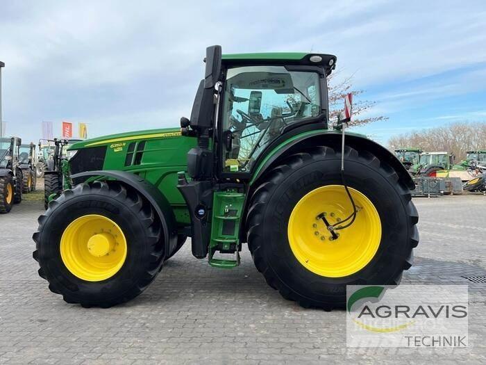 John Deere 6250 R Tractoare