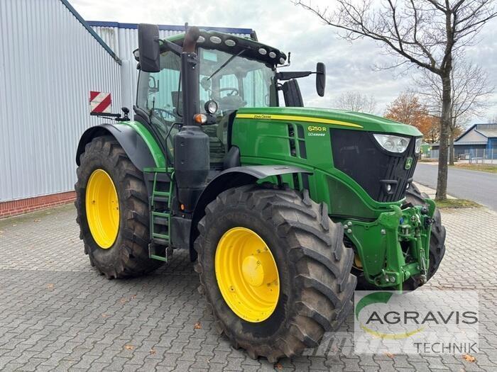 John Deere 6250 R Tractoare